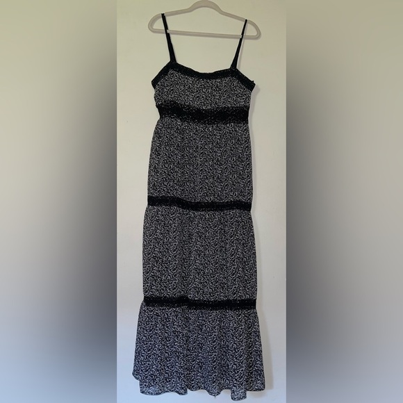 NWOT Michael Kors Strappy Tiered Maxi Dress - Picture 11 of 11